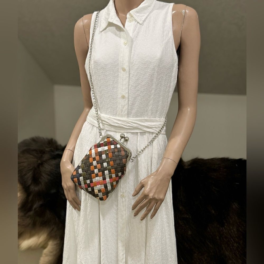 Colorful Woven Leather Handmade Kisslock Clutch/Phone Pouch/ Crossbody - Picture 9 of 16